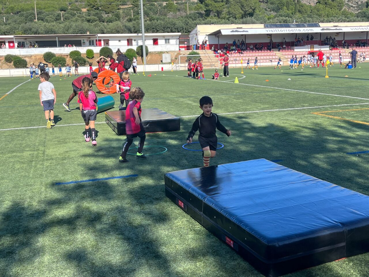 Trobada de rugbi infantil a Torroella 09/11/24